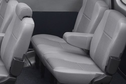 Daihatsu Gran Max MB Rear Seats