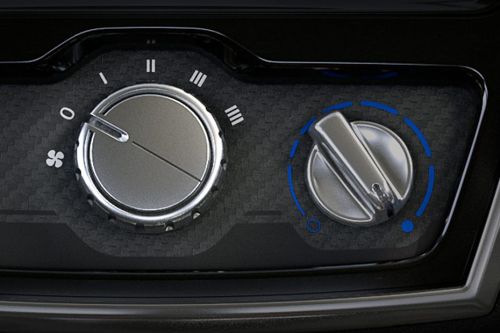 Front AC Controls of Datsun GO 