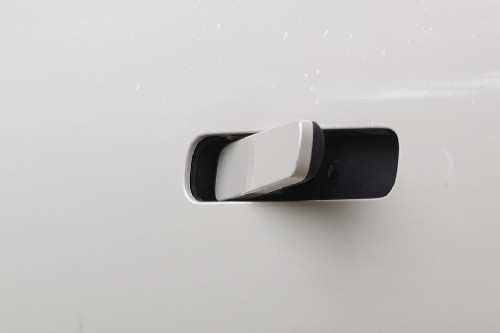 handle pintu Cloud EV