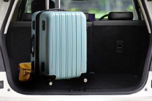 Tampak bagasi Wuling Cloud EV terbuka