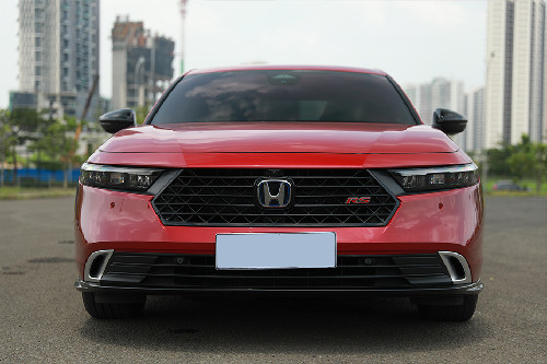 Tampak Depan Honda Accord