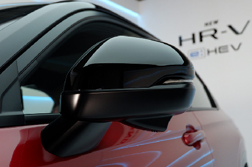 Honda HRV Drivers Side Mirror Front Angle