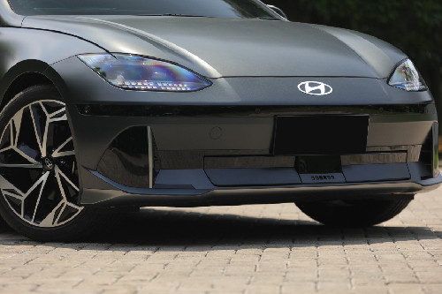 Tampak Grille Hyundai Ioniq 6