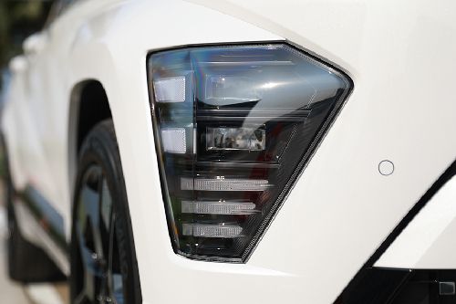 Lampu depan Kona Electric