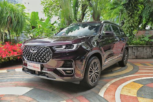CHERY TIGGO 8 PRO Front Side View