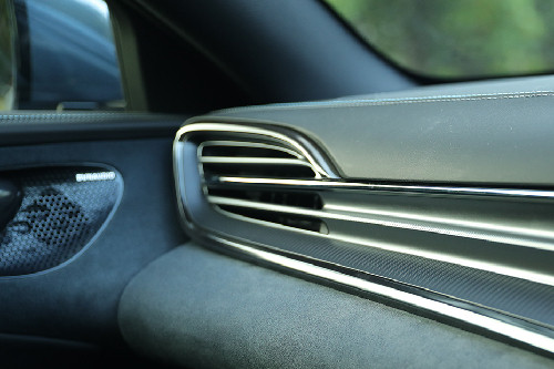 Ventilasi AC depan samping Seal