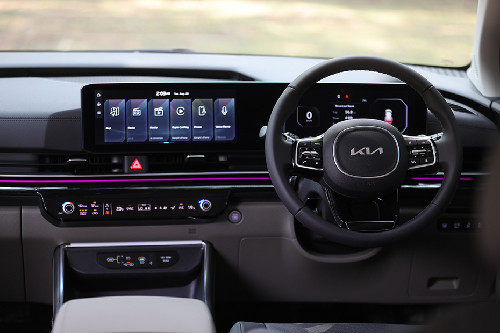 Dashboard Carnival HEV