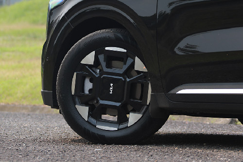 Pelek Pelek Carnival HEV