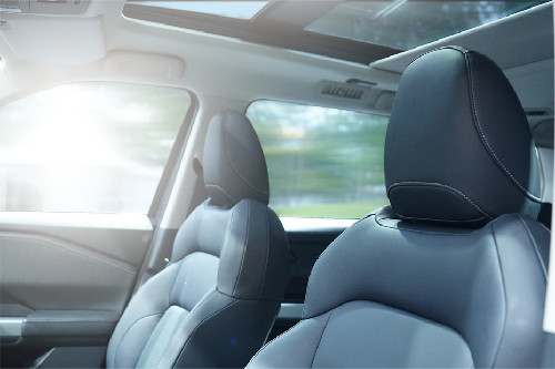 Head rese kursi depan Mitsubishi Destinator