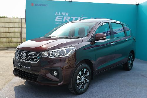 Suzuki Ertiga Smart Hybrid Front Side View