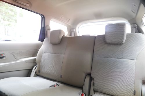 Kursi belakang Suzuki Ertiga