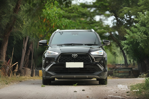 Tampak Depan Toyota Yaris Cross