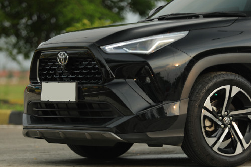 Tampak Grille Toyota Yaris Cross