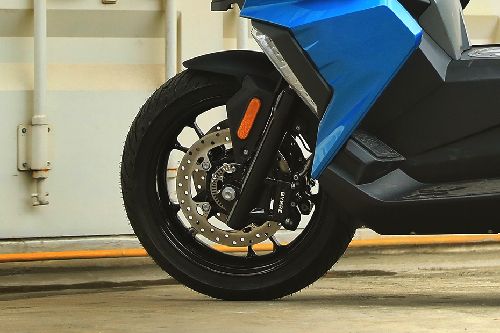 Ban depan BMW C 400 X