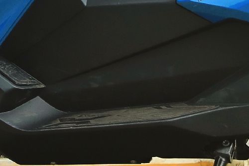 Ruang kaki BMW C 400 X