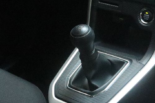 Tuas transmisi Xenia