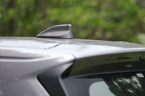 Antena atap Xenia Daihatsu 