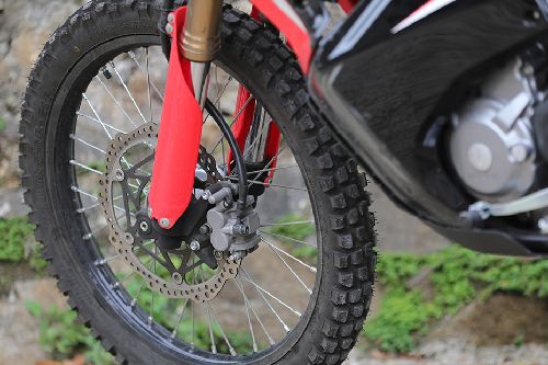 Ban depan Honda CRF250Rally