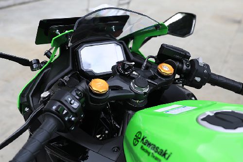 Konsol Kawasaki Ninja ZX-4RR
