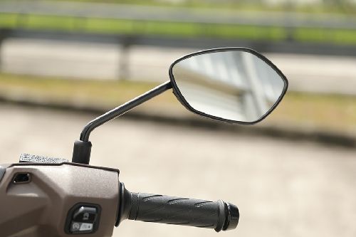 Lampu sein samping belakang Suzuki Burgman Street 125 EX